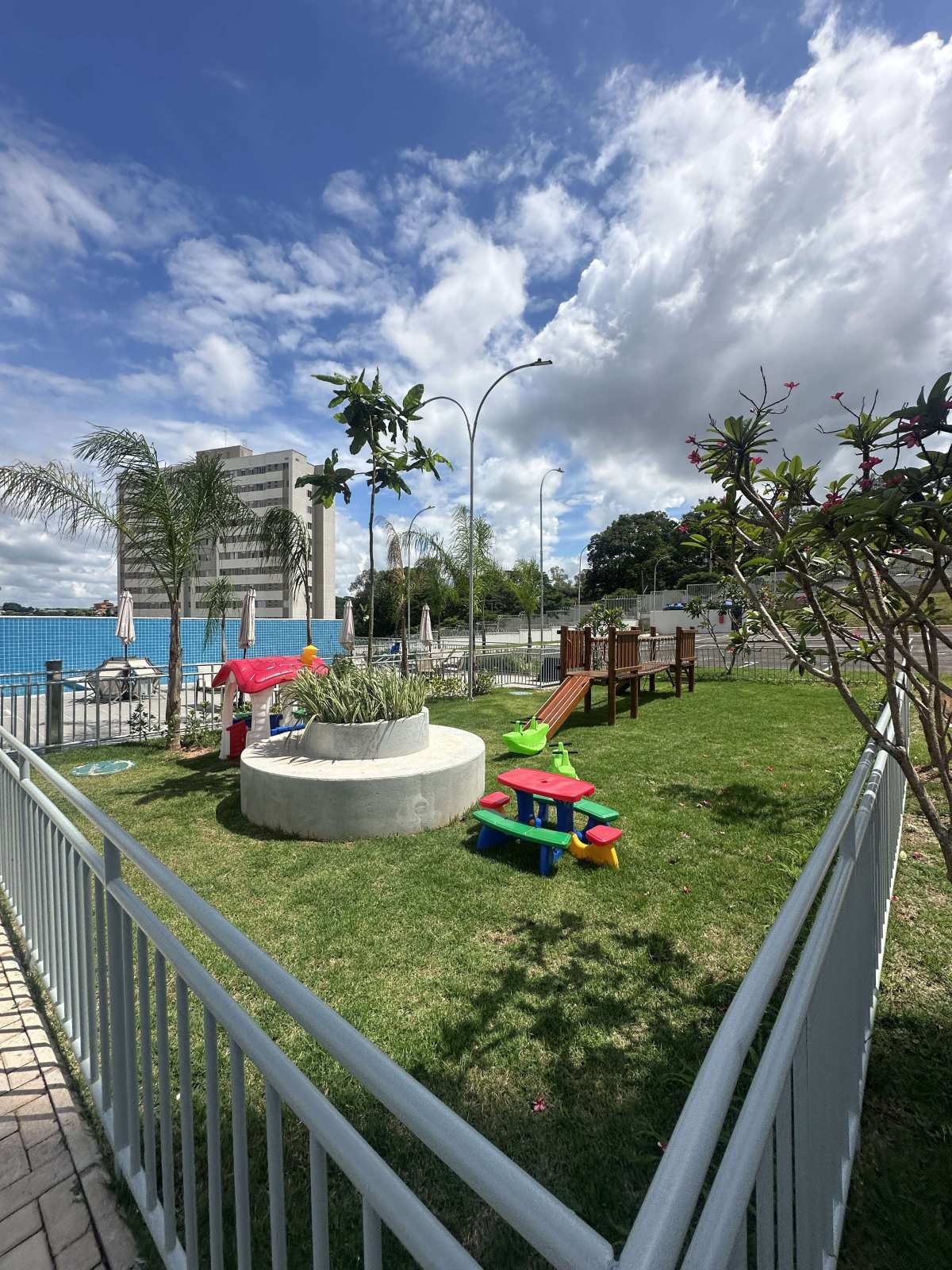 Apartamento à venda com 2 quartos - Mantiqueira,Belo Horizonte